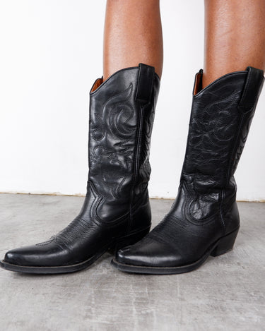 Vintage black cowboy boots (suitable for narrow feet) |35-36