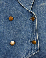 Embrace your love for denim with this vintage 80s denim jacket and let's be honest, who doesn't love a good vintage find?!