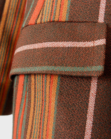 Get the ultimate 70s look with this vintage brown orange striped blazer! No buttons, just pure elegance. Perfect for any 70s enthusiast.