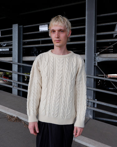 Preloved cream white cable knit Blarney Woollen Mills chunky sweater | L-XL