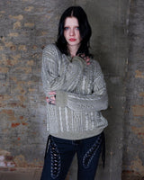 Cable knit sweaters never go out of style - especially when they're as shimmery as this vintage 80 thin sweater! Who doesn't love classic sweater, right?