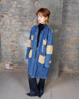 Introducing the ultimate vintage coat - a double lined denim and corduroy combo that will keep you warm and stylish! Perfect for sizes M to L and a must-have for any patchwork fabric lover. Don't miss out on this unique addition to your wardrobe!