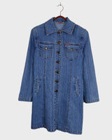 Introducing the perfect lightweight denim coat for spring/summer! Don't wait to snag this trendy piece that will make all your 90s dreams come true.