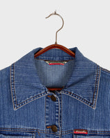 Introducing the perfect lightweight denim coat for spring/summer! Don't wait to snag this trendy piece that will make all your 90s dreams come true.