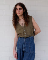 Time to class up your wardrobe with this vintage 90s checkered wool vest!