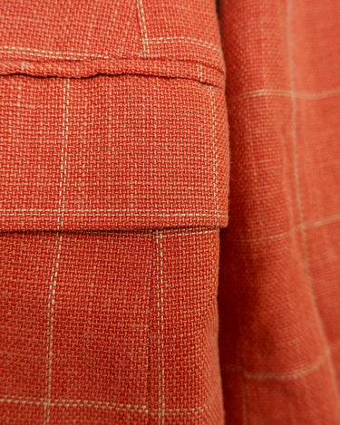 Add a touch of sass to your style with our Preloved salmon color tartan blazer (lightweight blazer - perfect for spring). Made from luxurious silk, virgin wool, and mohair, this blazer is not only stylish but also high-quality. Perfect for XS-S sizes. Upgrade your wardrobe now!