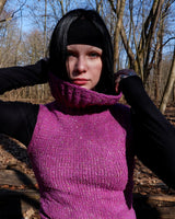 Introducing this handmade purple long turtlekneck slipover! The colorful melange design adds a playful twist to this cozy XS-S fit, perfect for layering.