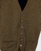 Time to class up your wardrobe with this vintage 90s checkered wool vest!