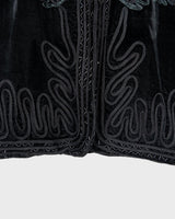 Dress to impress with this vintage 90s velvet blazer in XL! This one-of-a-kind piece features stunning pearl and floral applications, making it a true statement piece.