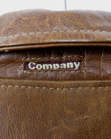 Fall in love with this italian vintage 80s brown leather jacket! With its classic look, warm wool lining, and thick leather material, you'll look and feel great while staying cozy!
