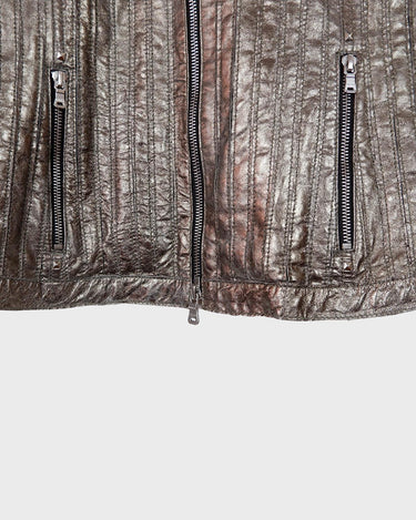 This Milestone nappa leather jacket will have you shimmering with glam and elegance! Crafted from ultra thin and luxurious nappa leather. Ideal for spring and summertime sparkle!