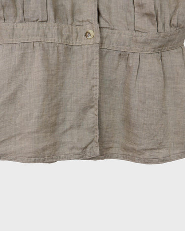 Don't miss out on this '80s classic! You'll be rockin' that timeless vintage look with this beige/brown linen blouse. A must-have wardrobe staple, crafted from linen for a comfy fit.
