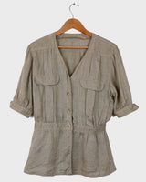 Don't miss out on this '80s classic! You'll be rockin' that timeless vintage look with this beige/brown linen blouse. A must-have wardrobe staple, crafted from linen for a comfy fit.