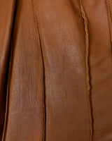 Looking for a spring statement piece? This premium brown lamb leather blazer (thin!) is the answer! With its buttery soft feel, boho stitching details and different leather textures it's a must-have!