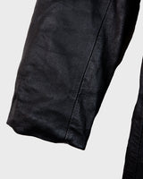Sleek, edgy, and timeless – this vintage 80s black leather jacket is a true classic.
Made from genuine leather with a clean, structured fit, this piece blends bold 80s energy with modern minimalism. The sharp cut gives that effortlessly cool edge, perfect for everyday wear.