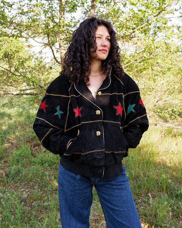 Introducing the ultimate premium jacket for all the 80s lovers out there - the 80s Vintage Dino'z bomber leather jacket with colorful stars! 