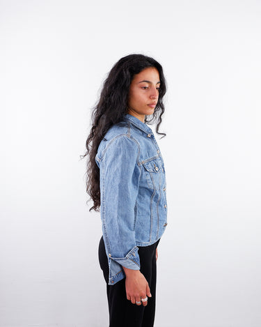 Vintage 90s mid-blue wash denim button-down shirt (lightweight jacket) | XS-S