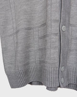 You can't go wrong with a little vintage flavor! This vintage 90s grey woolmix sweater is a true classic from the 90s, which makes it easy to combine with modern stuff. Grandpa's closet never looked so good, right?