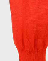 This preloved v-neck is a must-have! A pretty orange cashmere-silk blend brings the perfect pop of color to your wardrobe in a lightweight, ultra-soft style. Ready to snuggle up in this second hand sweater?