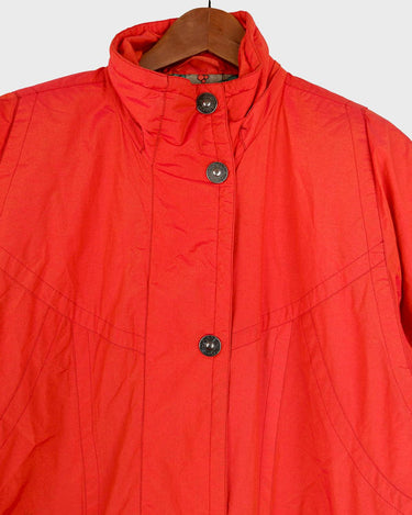 This coat isn't your average coat. Be the brightest star on the block with this shimmering orange number from HEAD! Let your style sparkle! You can tie this coat at the waist tighter (photo nr 7).