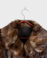 Introducing our Premium Vintage 70s brown real fur jacket, perfect for adding a touch of luxury to any outfit. Made from real fur, this jacket exudes a timeless elegance!