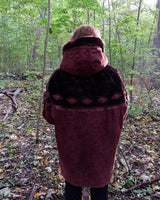 Get ready to slay in this vintage 80s hood coat! Made from brown-red leather and fake fur applications this coat is perfect for keeping you warm on those chilly days.