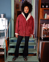 Are you a fan of 90s fashion? Look no further than our DEADSTOCK Vintage 90s burgundy leather jacket! Lined for warmth and style, this jacket is a must-have for any 90s enthusiast. Grab it now before it's gone for good!