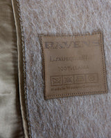This Premium Vintage 80s llama coat is a real keeper! It's fluffy and cuddly in a beige brown A-form, perfect for sprinkling some furry fun into your style.