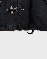 The Premium Vintage 90's ENERGIE black denim hooded jacket (used look) is the must-have item for those who want to add some edge to their wardrobe. Its unique design and quality materials give off a cool, laid-back vibe!