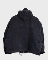 The Premium Vintage 90's ENERGIE black denim hooded jacket (used look) is the must-have item for those who want to add some edge to their wardrobe. Its unique design and quality materials give off a cool, laid-back vibe!