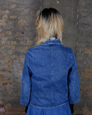 Embrace your love for denim with this vintage 80s denim jacket and let's be honest, who doesn't love a good vintage find?!