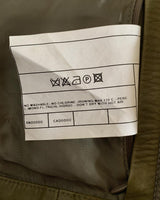 This Valentino jacket brings the class and the finest green leather, all wrapped up in one slick package! The only catch? No working zip (check out the last two photos to get the full scoop)! But don't let a defected zipper keep you from rocking the look!