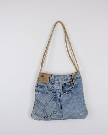 Upcycling denim handbag from the online shop vinti vintage