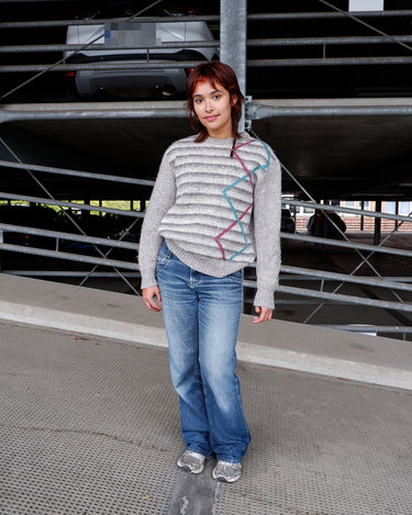 Vintage 80s ALAFOS ICEWOOL grey wool sweater with colorful geometric accents | XS-S