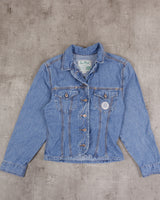 a Vintage 90s mid-blue wash denim button-down jacket from the online shop www.vintivintage.com