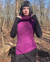 Introducing this handmade purple long turtlekneck slipover! The colorful melange design adds a playful twist to this cozy XS-S fit, perfect for layering.