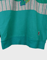 80s vintage Polo sweater serving pure laid back vibes in turquoise/light blue. Vintage like it should be – easy to wear, hard to replace.