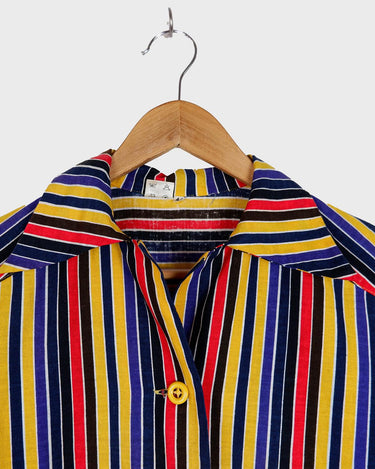 Score this far-out 70s dress! Festival-chic? Check! Pop of color? Got it! Stripes? Oh, yes! This cotton A-form dress is exactly what a 70s lover need! Ready for your next festival trip in this dress?