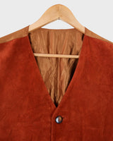 This Vintage 90s brown classy suede leather vest is taking boho vibes to the max! Complete your next festival look in with this vest.