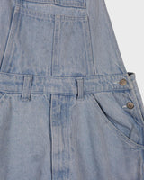 This vintage 90s denim blue dungaree is made for denim-lovers! An adjustable length gives you the freedom to style it however you want! 