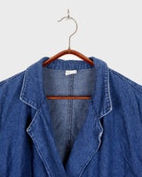 Indulge in your love for denim with this vintage 80s two rows blazer in classic blue. A must-have for any denim enthusiast, this jacket is a timeless addition to your wardrobe.