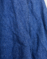 Indulge in your love for denim with this vintage 80s two rows blazer in classic blue. A must-have for any denim enthusiast, this jacket is a timeless addition to your wardrobe.