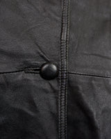 Sleek, edgy, and timeless – this vintage 80s black leather jacket is a true classic.
Made from genuine leather with a clean, structured fit, this piece blends bold 80s energy with modern minimalism. The sharp cut gives that effortlessly cool edge, perfect for everyday wear.