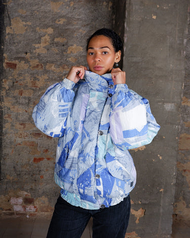 Vintage 80s colorfol pattern high collar light puffer jacket (removable hood) | M-L