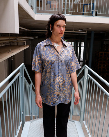 Vintage 90s pattern short sleeve shirt in beige and blue | L-XL