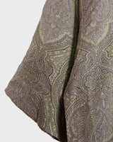 Say less. An original 70s piece from Italy with brown and purple paisley and a relaxed cut made to move. Vintage that speaks for itself. Worn with confidence.