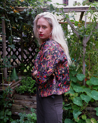 Time to sparkle in this vintage 80s handmade spring jacket (super thin) that shines! With a rainbow of colors and shimmering accents, this lightweight jacket will bring a special touch to your outfit.