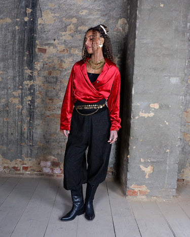 Vintage 90s MARIA BELLESY red velvet long sleeve blouse | M-L