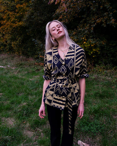Desinger Vintage 80s Marella (by Max Mara) cotton geometric pattern short sleeve blouse and shoulder pads | L