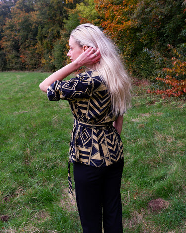 Desinger Vintage 80s Marella (by Max Mara) cotton geometric pattern short sleeve blouse and shoulder pads | L